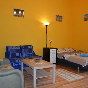 https://olmapaka-apartment.krakowhotelspoland.com